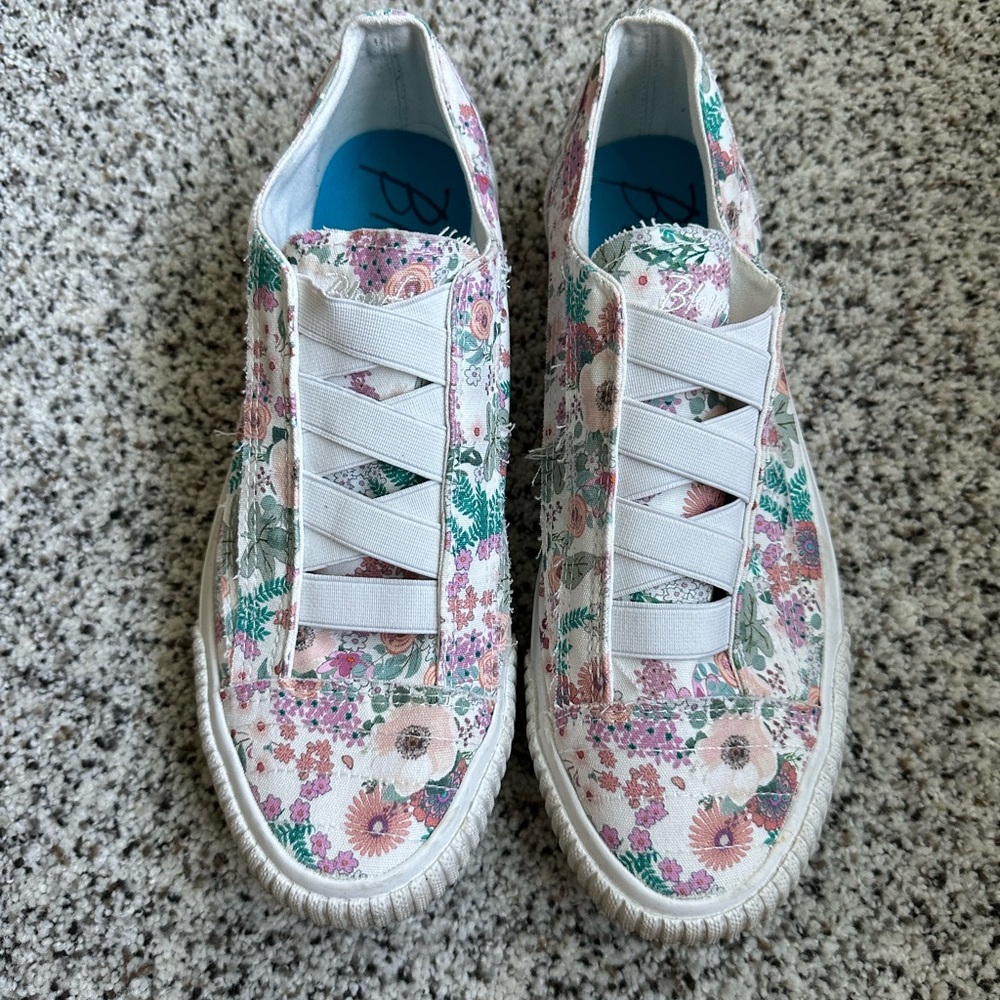 Blowfish Malibu Marley floral sneaker